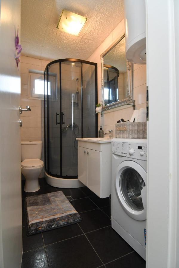 סיני Apartman Gluic מראה חיצוני תמונה